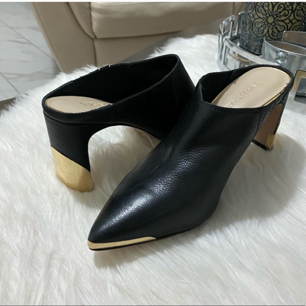 Enzo Angiolini Black and Gold Mules